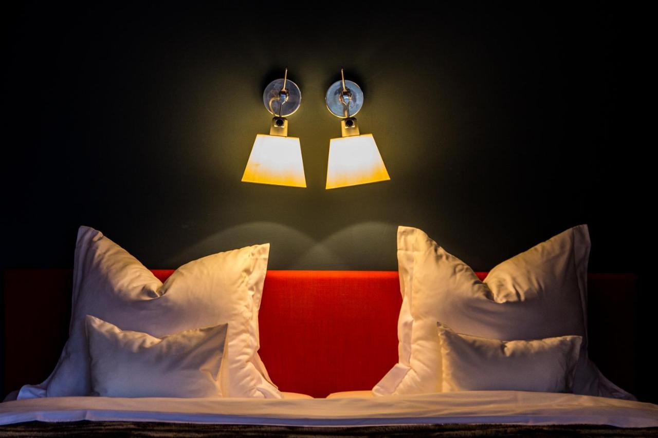 Waldhotel Fletschhorn Panoramic Retreat In Saas Fee Luaran gambar