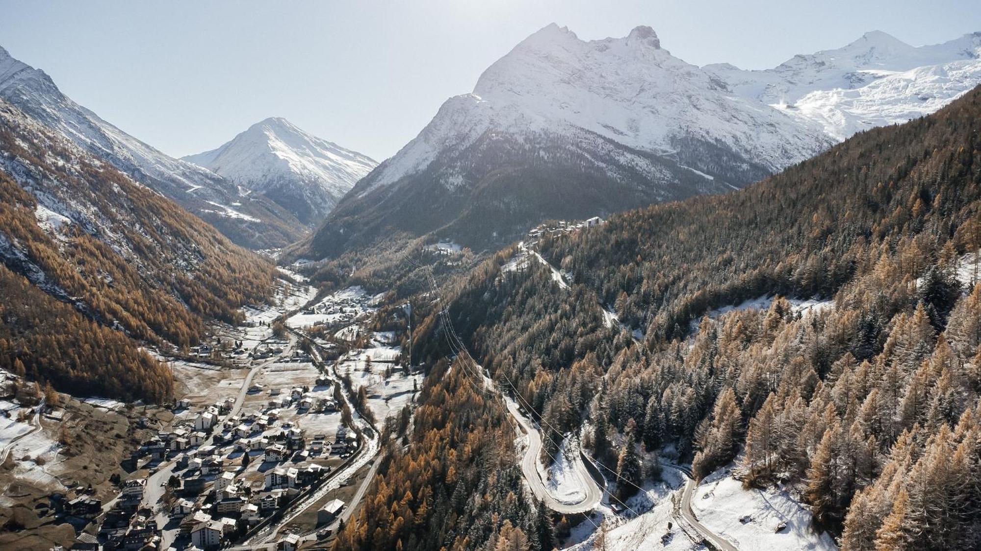 Waldhotel Fletschhorn Panoramic Retreat In Saas Fee Luaran gambar